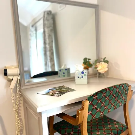 Tigh Fitz - Inis Mor, Aran Island Inis Mor