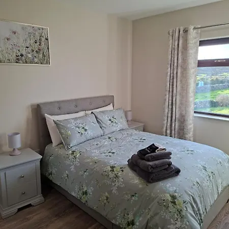 Tigh Fitz - Inis Mor, Aran Island Apartment Inis Mor