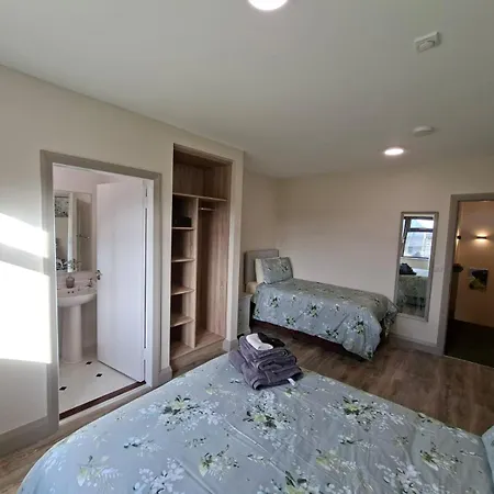 Tigh Fitz - Inis Mor, Aran Island Apartment *