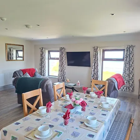 Tigh Fitz - Inis Mor, Aran Island Apartment *