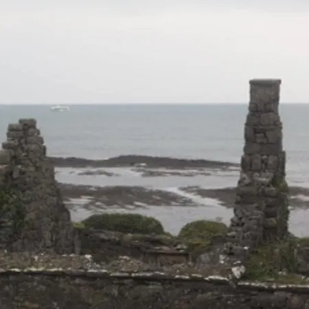 Tigh Fitz - Inis Mor, Aran Island * Inis Mor