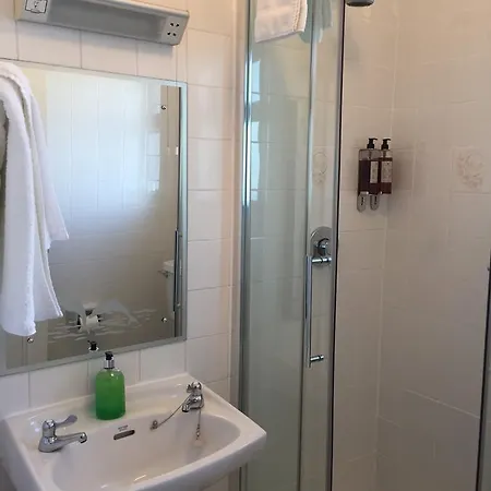 Tigh Fitz - Inis Mor, Aran Island Inis Mor