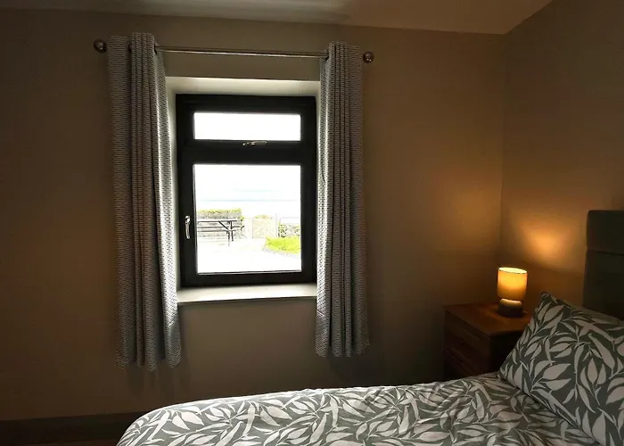 Tigh Fitz - Inis Mor, Aran Island * Inis Mor