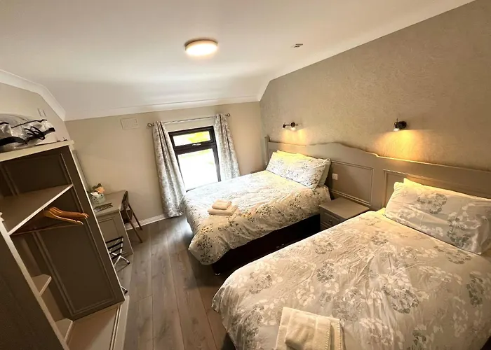 Tigh Fitz - Inis Mor, Aran Island * Inis Mor